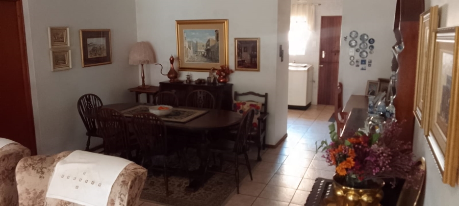 3 Bedroom Property for Sale in Safari Gardens North West